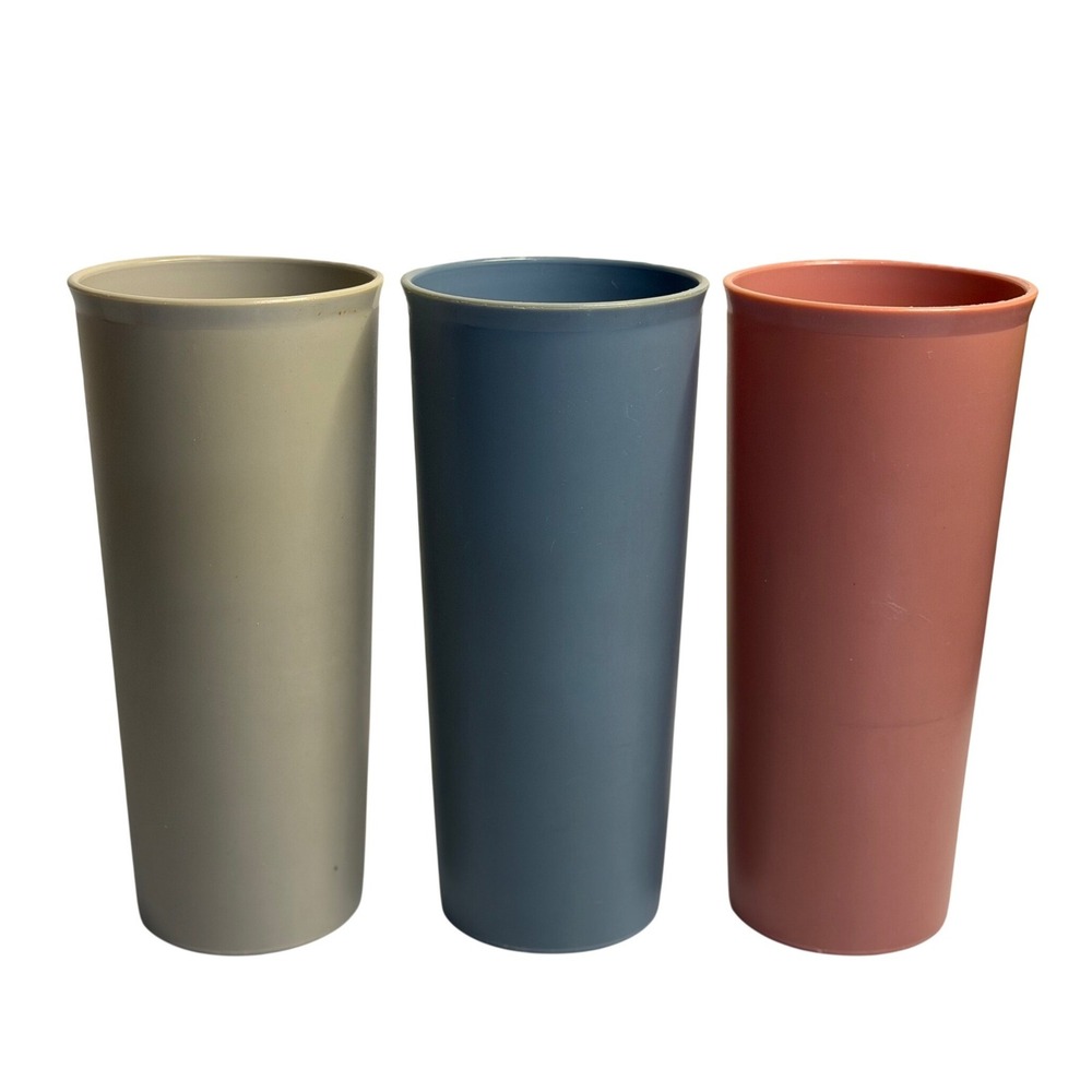 VTG Tupperware Tumbler Set Multicolor 107-36‎ Retro Kitchenware Picnic Drinkware
